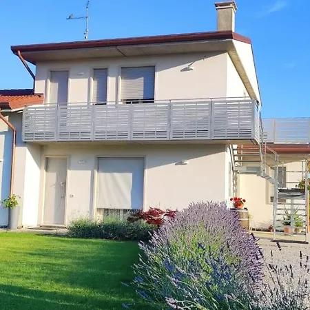 Casetta 42 Bed & Breakfast *