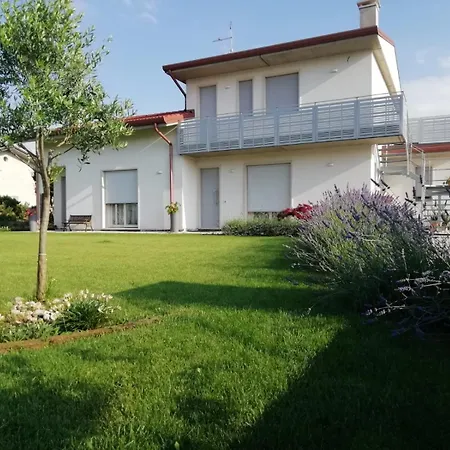 Bed & Breakfast Casetta 42 Volpino